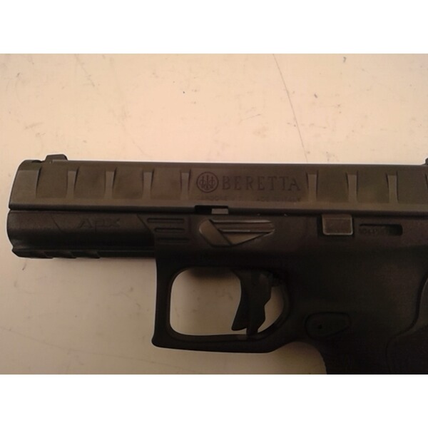 Pistole Beretta APX im Kaliber 9mm Luger gebraucht