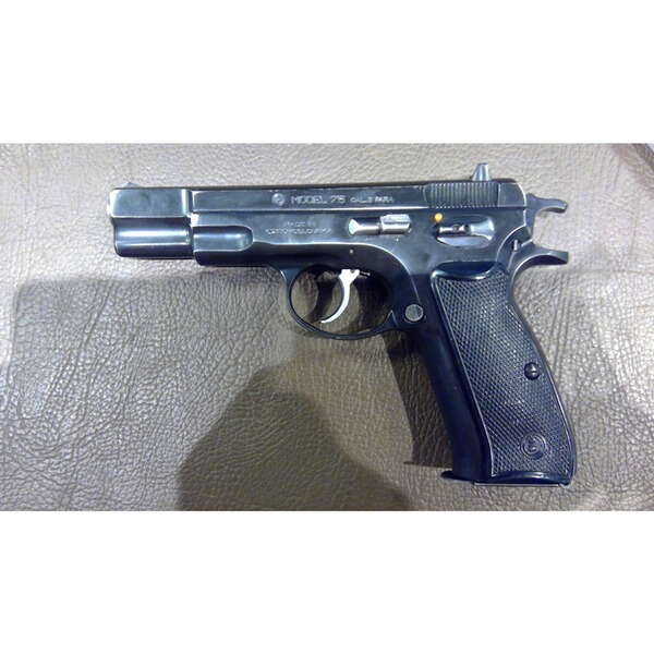 Pistole CZ 75 im Kaliber 9mmLuger gebraucht