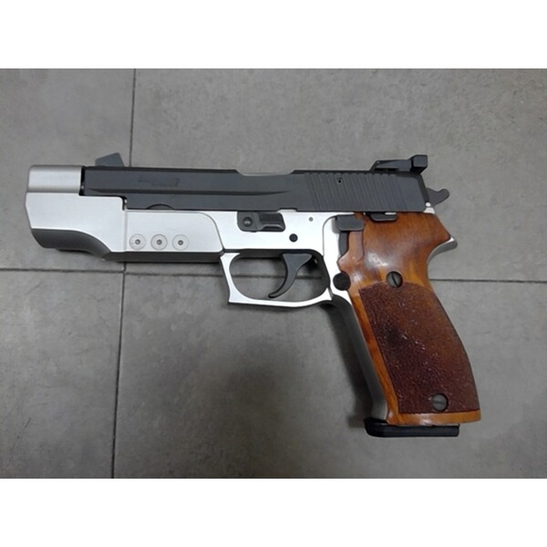 Halbautomatische Pistole Sig Sauer P220-1 Kal.45ACP