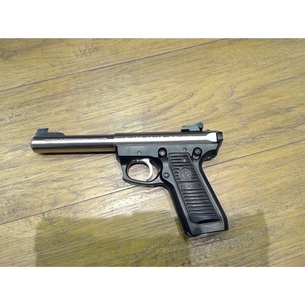 Pistole Ruger 22/45 im Kaliber .22lr gebraucht