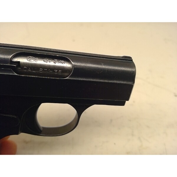 Pistole FN Baby im Kaliber 6