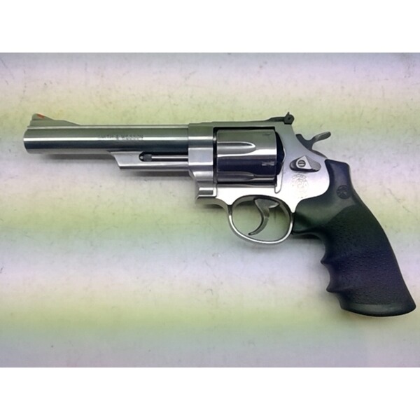 Revolver Smith & Wesson 629-5 im Kaliber .44RemMag gebraucht