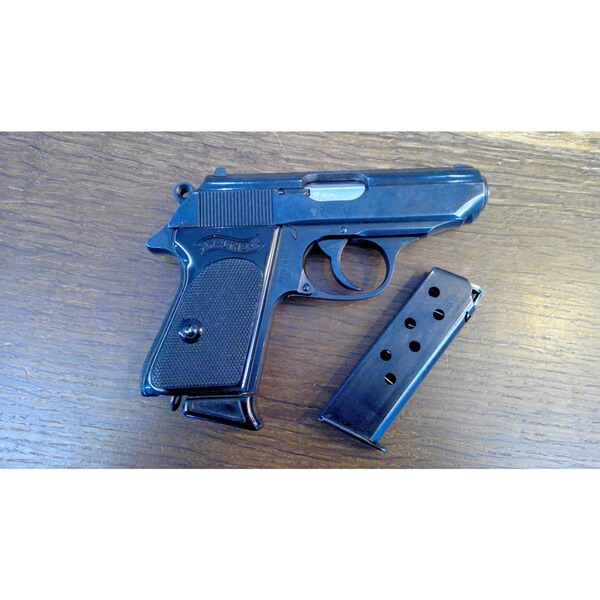 Pistole Walther PPK im Kaliber 7