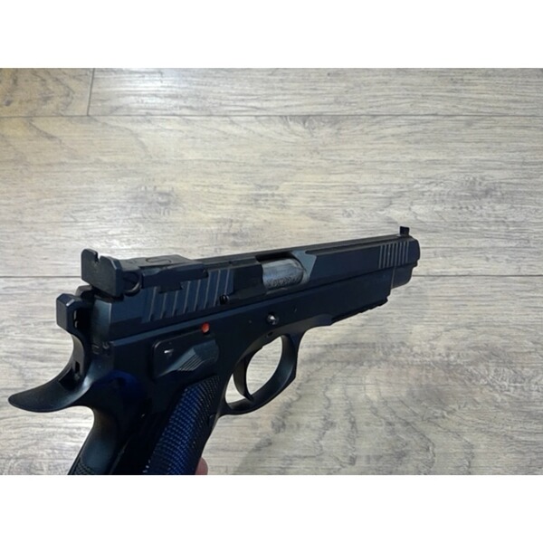 Pistole CZ Taipan Pro Tuning im Kaliber 9mmLuger gebraucht