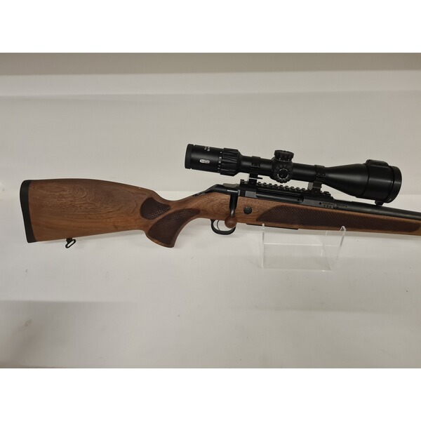 Repetierbüchse CZ 600 Luxus im Kaliber .300WinMag gebraucht