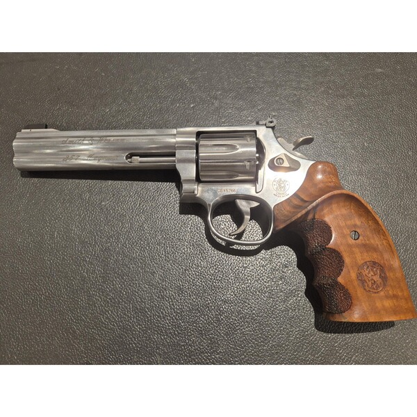 Revolver Smith & Wesson Mod. 686-5 Target Champion im Kaliber 357 Magnum