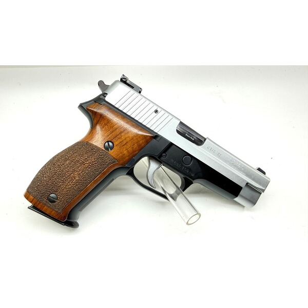 Pistole SIG Sauer P226S im Kaliber 9mm Luger gebraucht