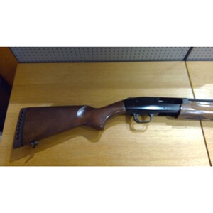Vorderschaftrepetierflinte Mossberg 550 im Kaliber 12/76 gebraucht