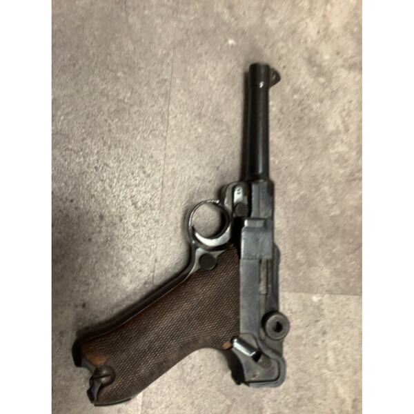 Pistole Luger P08 S/42 im Kaliber .9mm Luger gebraucht