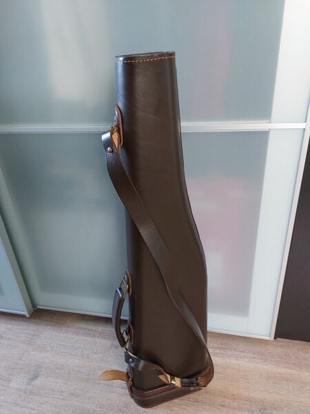 Lederfutteral -Kombinierte Waffe -