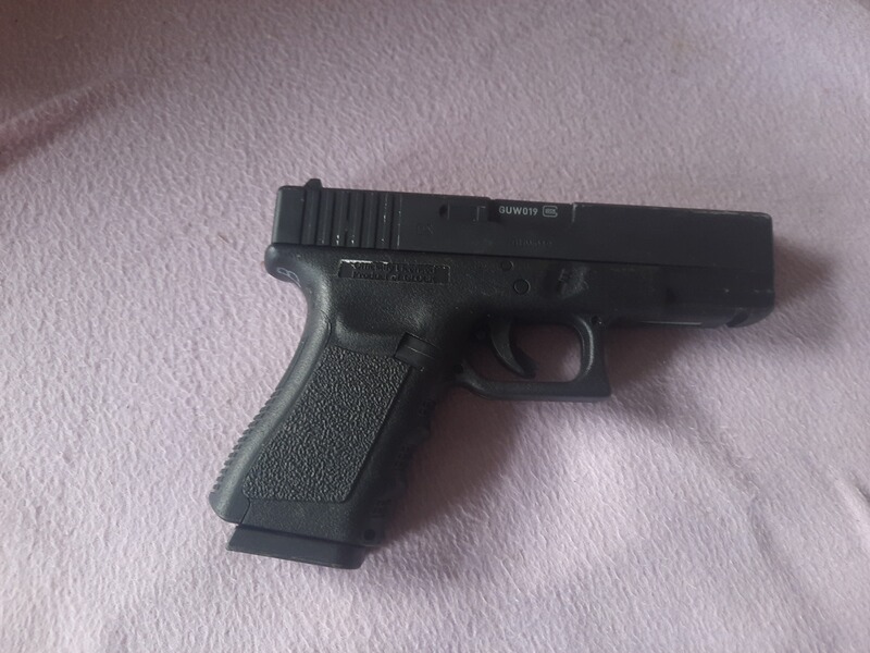Glock 19 co2