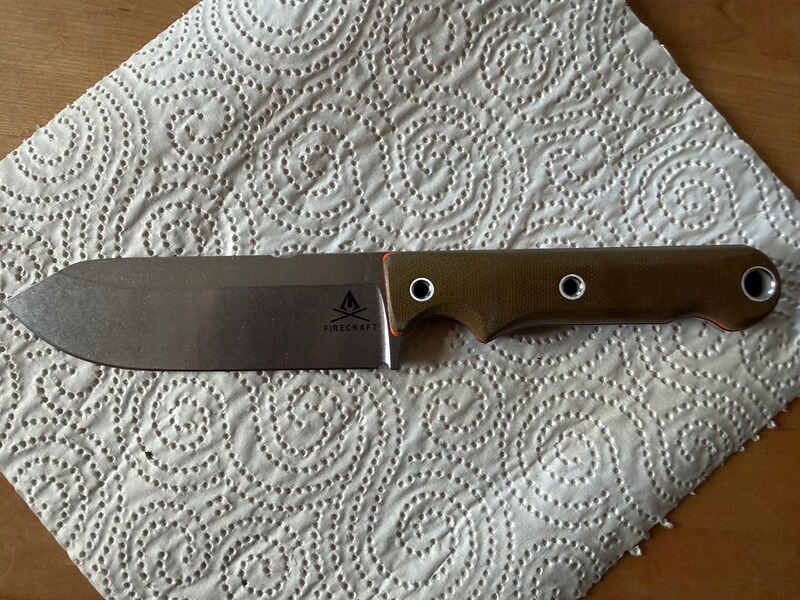 Messer der Marke White River