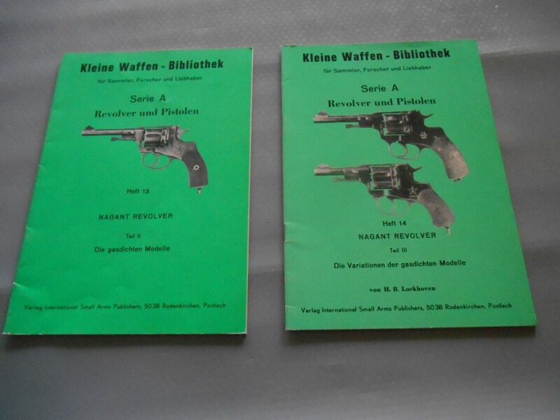 Kleine Waffen - Bibliothek; Nagant Revolver Nr. 2 und 3