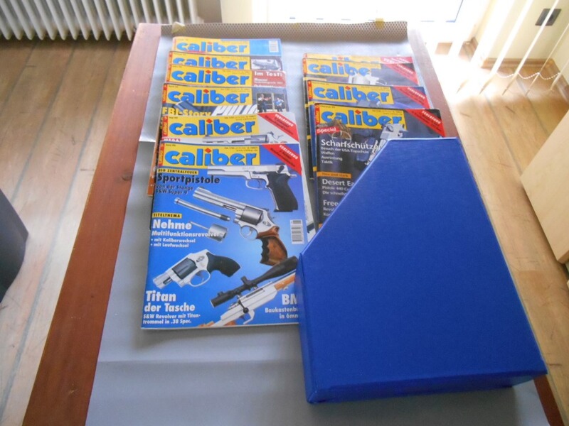 Caliber Zeitschriften mit Schuber, Jahrgang 1999