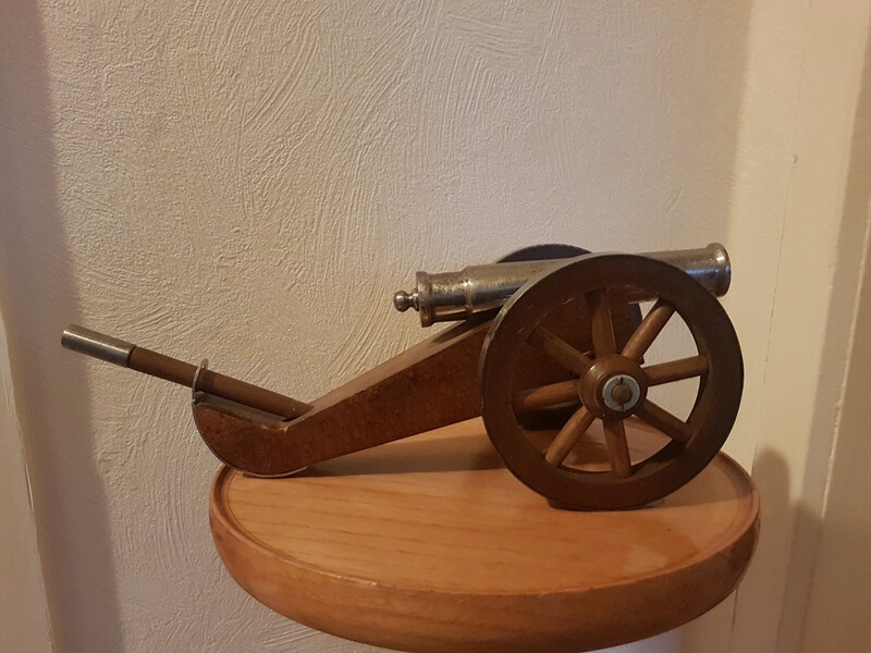 Alte schöne Modell Kanone Spain 50 Cal. Spanien