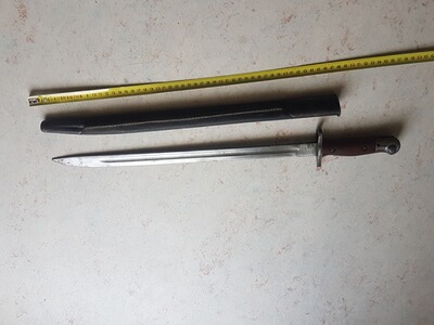 Enfield 1907 Bajonett mit Lederscheide