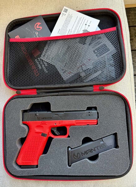 MANTIS Titan X Smart Laser Trainingspistole TitanX 700 – emuliert Glock 17