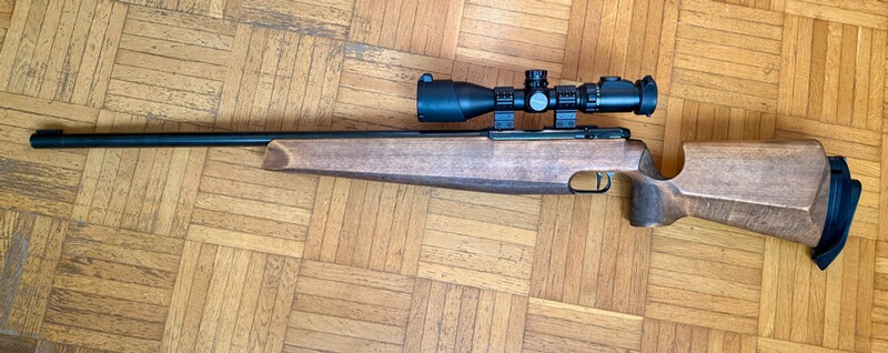 Anschütz Match 54 Kleinkaliberbüchse .22 lr mit Zielfernrohr 4-16x und Schaftkappe