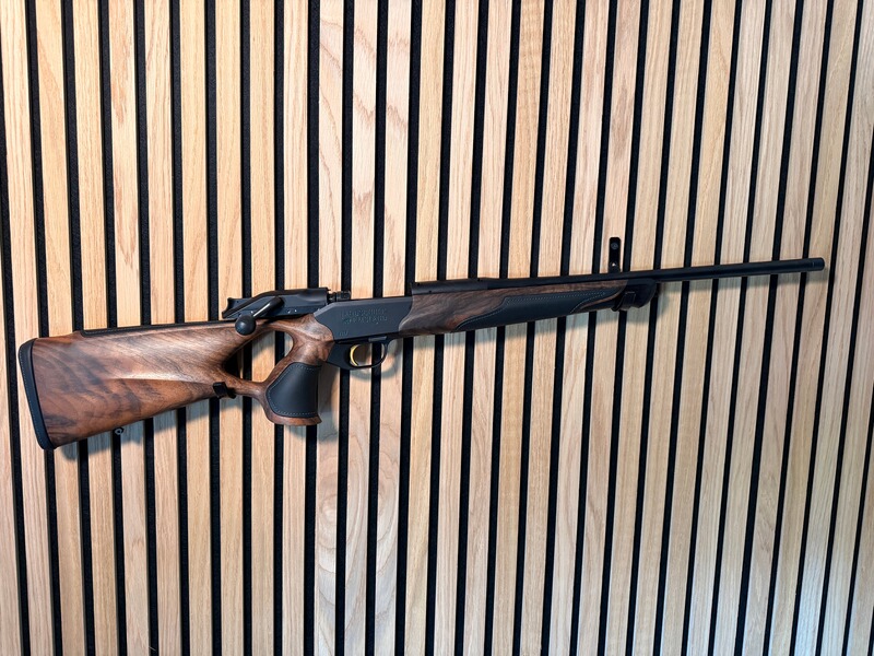 Blaser R8 Succsess " 40 Jahre Jagdschule Emsland "