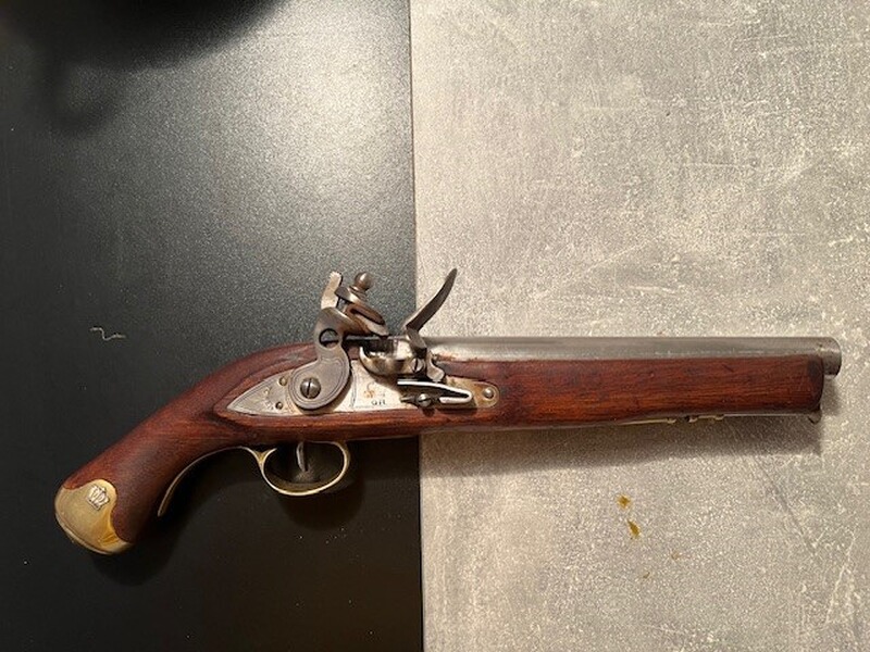 Tower Steinschlosspistole Deko