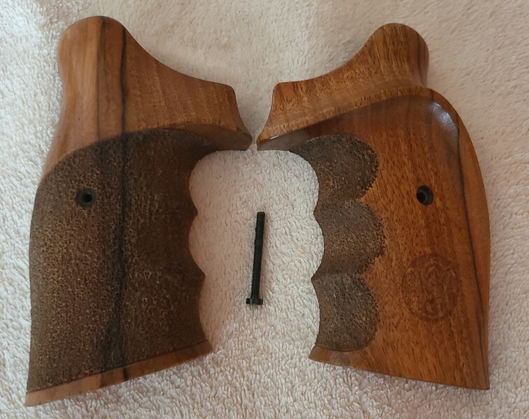 Nill Sport Griffschalen S&W K/L-Rahmen, RdB