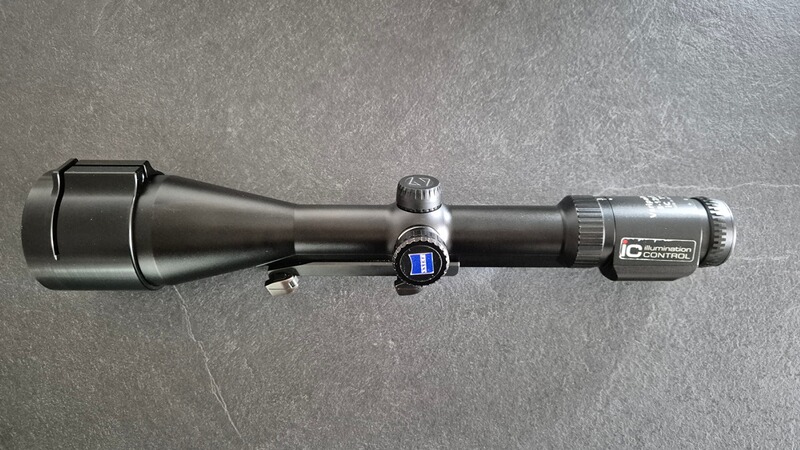 Zeiss Victory Varipoint M 3-12x56 T* iC Leuchtpunkt, Innenschiene und Illumination Control