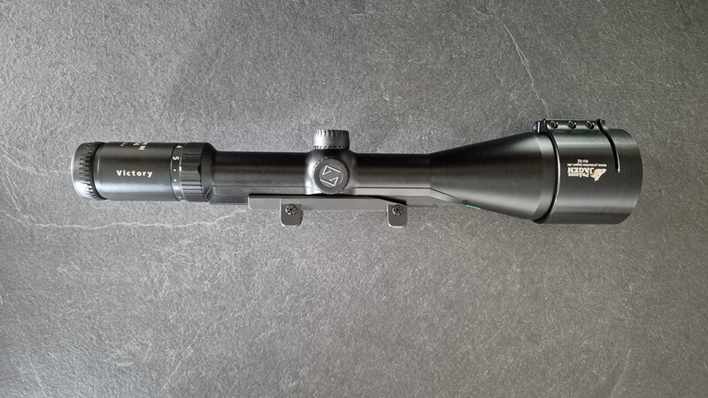 Zeiss Victory Varipoint M 3-12x56 T* Leuchtpunkt und Innenschiene
