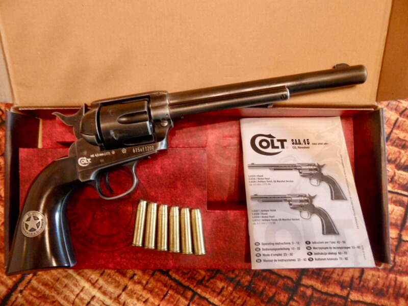 Colt SAA 45, Sondermodell