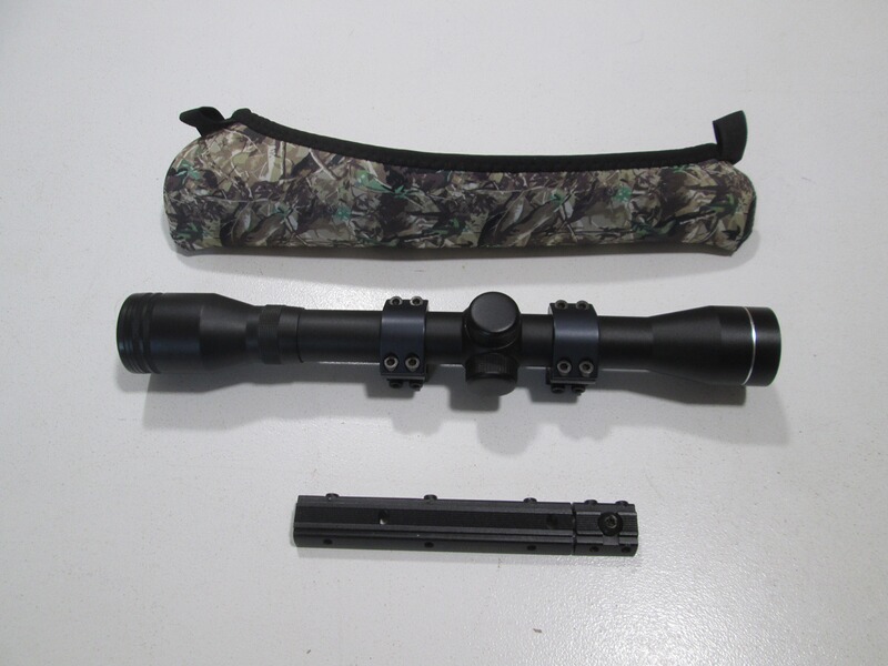 Zielfernrohr Bushmaster 4 x 32 mit Montageschiene
