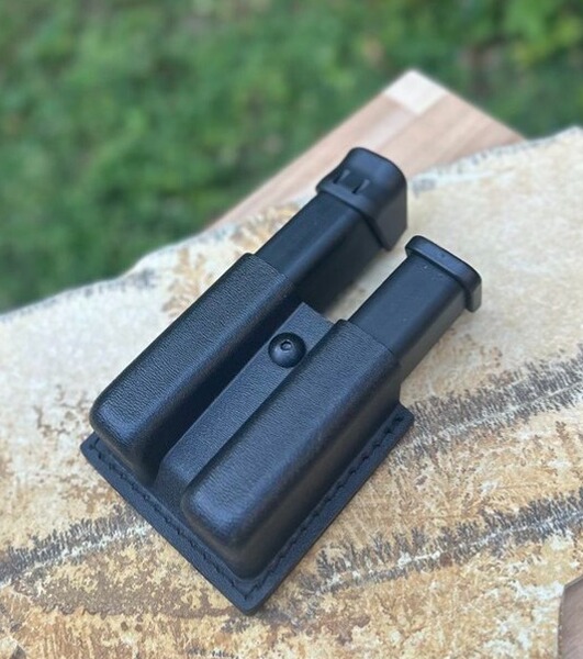 Magazinhalter Safariland Modell 79 Doppel-Magazintasche Gürtel Glock 17 22 Schwarz