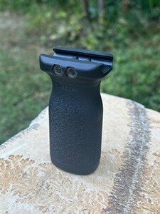 Vordergriff Magpul RVG Rail Vertical Grip Picatinny Schiene Schwarz