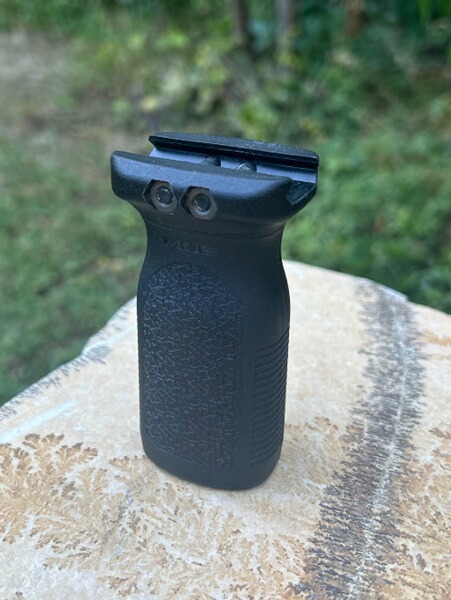 Vordergriff Magpul RVG Rail Vertical Grip Picatinny Schiene Schwarz