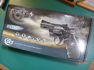 PYTHON Magnum CTG. CO2-Colt .357/2.5'' für Diabolos oder Steel BB 4,5 mm, noch NEU