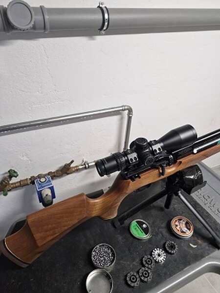 Weihrauch HW 100 S.F.S.B.