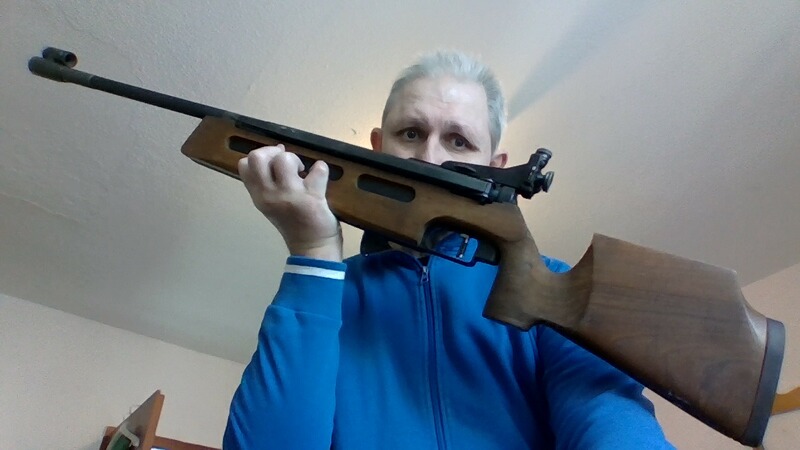 Diana Mod.75 Rechtsh.Seitenspanner/ F-Zeichen Serien Nr.0420.. / schussfähig / (Schaftkappe fehlt!)