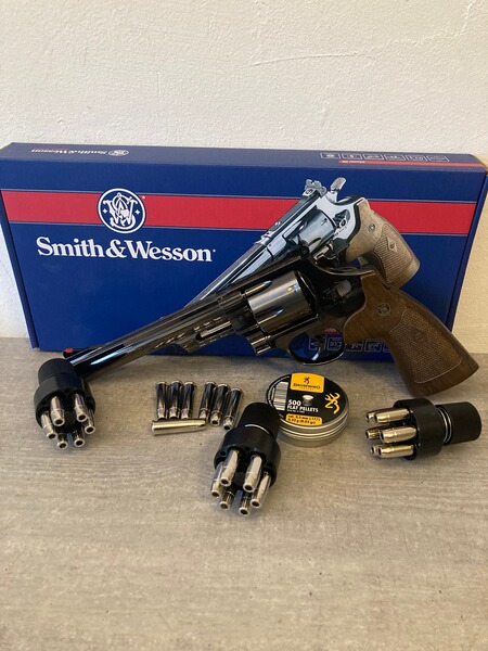 Smith&Wesson M29 6,5“ Diabolo mit Speedloadern und Ladehülsen