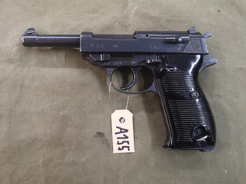 Pistole P38 Modell 1938 Wehrmacht Ganzstahl mit Stahlgriffstück