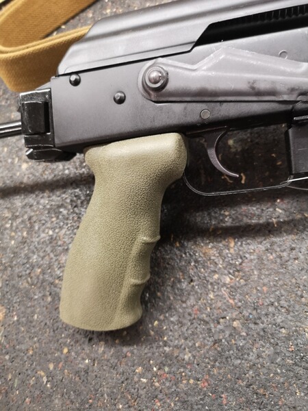 AK47 Kalaschnikov AK74, AK56 Pistolengriff