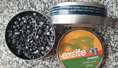 2 Schachteln, eine noch original verpackt, Excite Hammer Kal. 5,5 mm / .22 cal