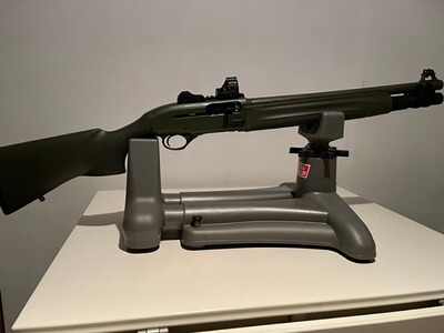 Beretta Selbstladeflinte 1301 Tactical 12/76 OD Green wie neu mit Zubehör
