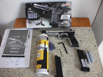 Airsoft Pistole KJW m9 A 1 Co2/ GBB ,6 mm BB, Gebraucht
