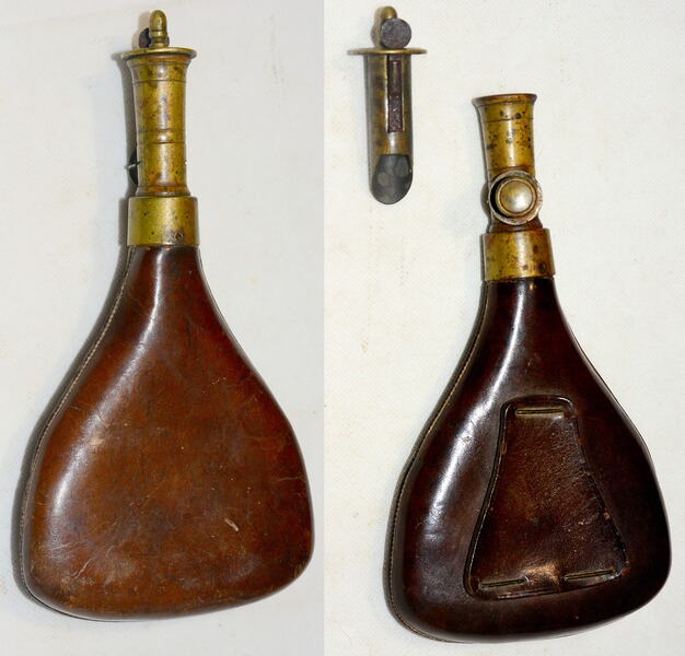 Original Pulverflasche um 1840/60, Leder