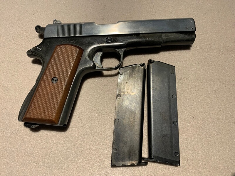 Umarex Napoleon in 8mm mit 2 Magazinen