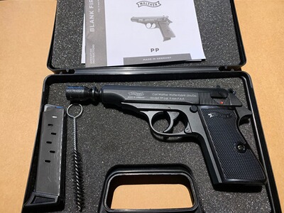 Walther PP neuwertig in 9mm PAK