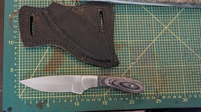 Outdoor- & Jagdmesser mit Holzgriff und Handgefertigter echt Lederscheide | ca. 22,5 cm| Bushcraft