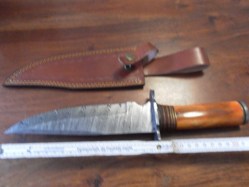 Damast Bowie Messer