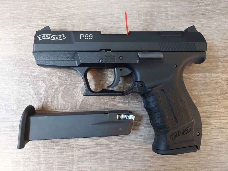 Walther P99 | 9 mm P.A.K. (+ Extra Magazin)