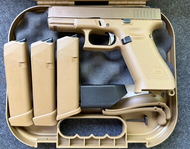 Glock 19X mit Overwatch Precision Falx Trigger