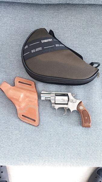 Revolver Smith & Wesson Mod. 60 mit Zubehör