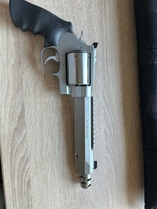 Smith & Wesson Revolver. 460 XVR Performance Center, 7 1/2''